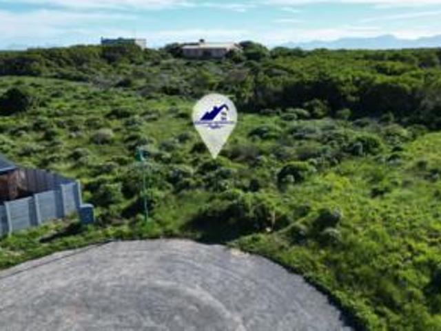 three neighbouring plots in kleinbaa.