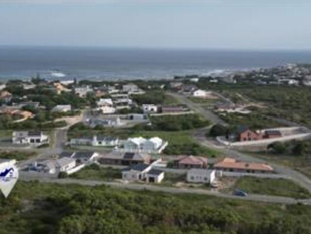 three neighbouring plots in kleinbaai