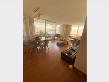 Three rooms available in Las Condes, just steps from Escuela Militar metro station