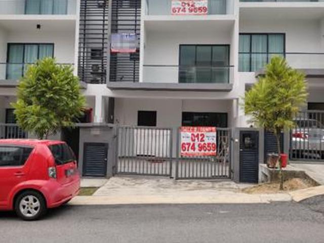 Three Storey Terrace House Residensi Bukit Orkid Orchid Hill Batu 9