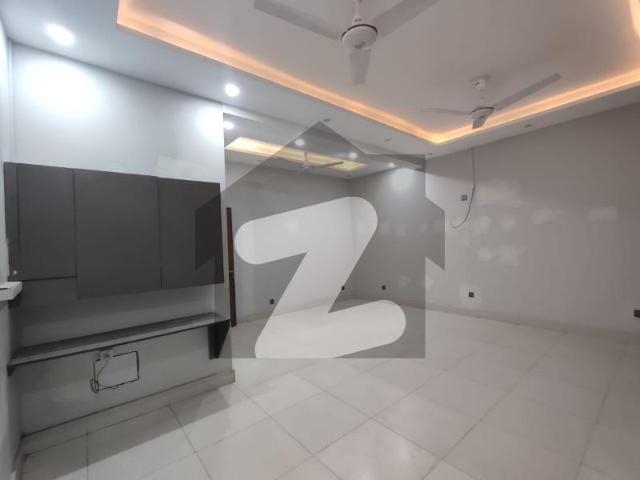 Three Story 8 Bedroom House In Bahria Town Ph 2. Bahria Town Phase 2