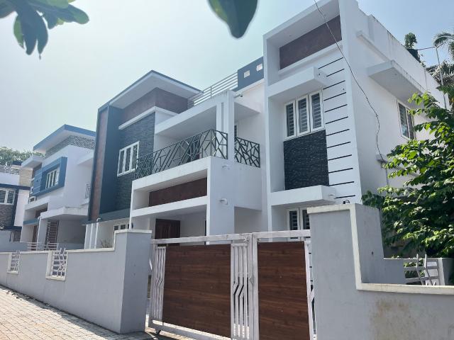 Thrissur Homes 3 Bedroom 1500 Sq. Ft. Independent House in Amala Nagar Thrissur Listing ID #8176