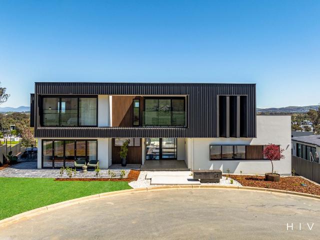 Throsby's defining home, where design meets distinction