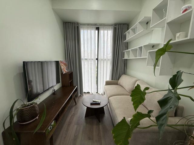 Thuê Studio The Sun Avenue ấm áp 13.5 TRIỆU, đầy đủ nội thất như ảnh gọi Trâm
