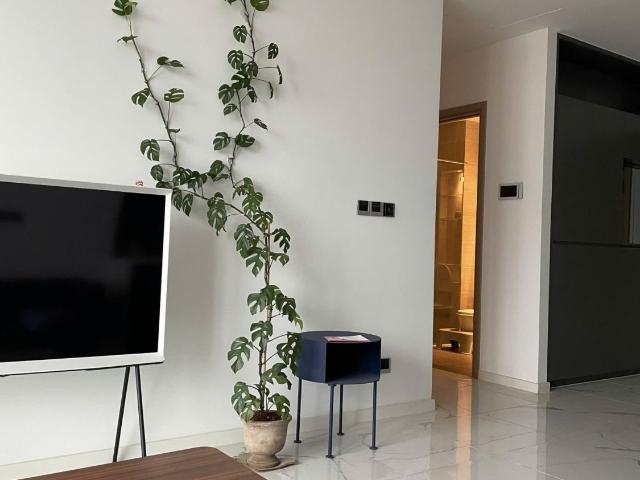 Thuê Sarina Sala Thủ Thiêm cùng Trâm với giỏ hàng siêu 2PN Full NT 35triệu đẹp dẻ ạ