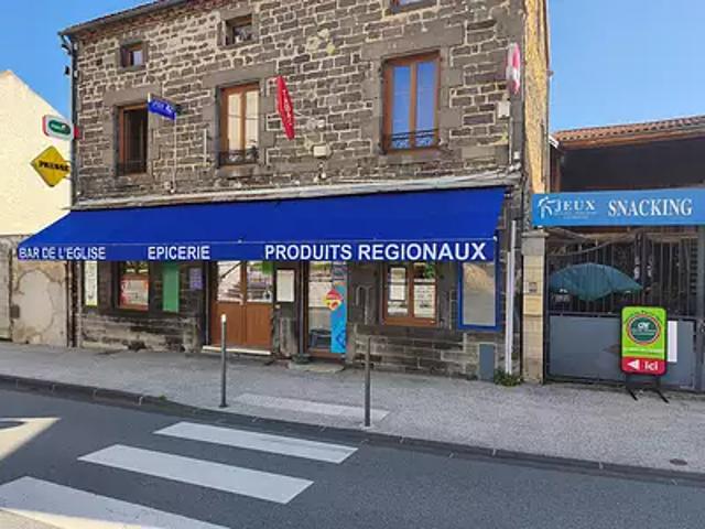 Thuret 63260 Achat / Vente divers 8 pièces au dernier étage