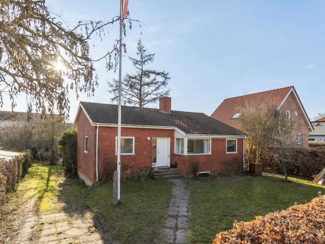 Thyvej 25