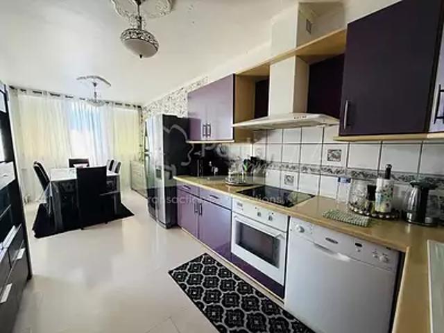 Thyez 74300 Achat / Vente appartement 4 pièces t4 au dernier étage cave