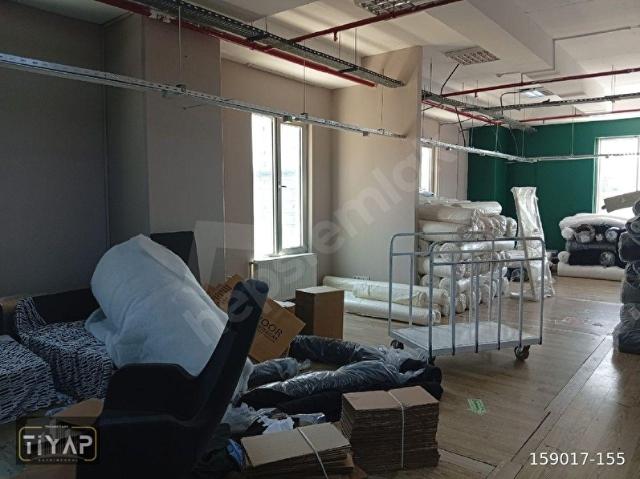 TİYAP'TAN BAĞCILAR MİA BÖLGESİNDE KİRALIK PLAZA KATI 450 m OFİS HAFİF İMALATHAN