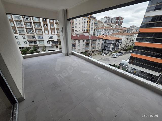 TİGRAF.KORUTÜRK MH.ANA CD ÜZERİ 3+1 130m SİTE'DE SIFIR DAİRE!