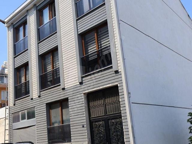 TİRE ADLİYESİ YANINDA SATILIK KOMPLE OFİS BİNASI YÜKSEK YATIRIM DEĞERİ
