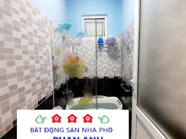 Tìm đâu ra căn nhà phố Thủ Đức ngang 5 m, hẻm xe hơi tầm giáa chỉ 7 tỷ. N.n