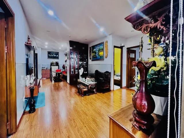 Tìm đâu ra căn nhà phố với thông số hiếm có khó tìm: 118 m² ngang 6 m Chỉ có 4 đồng hơn