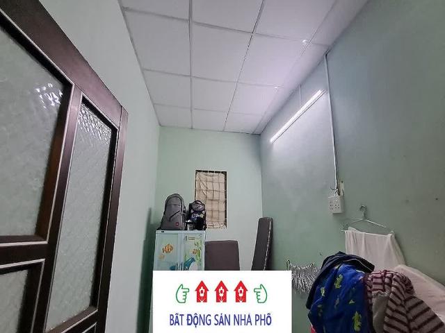 Tìm đâu ra căn nhà phố ngang 6 m mà giá chỉ hơn 6 tỷ ngay trung tâm Quận 9, sát cạnh Tây Hòa?