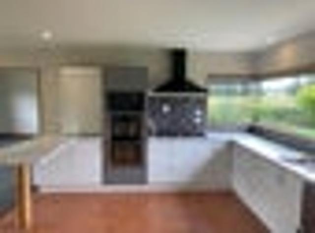 Timaru, 4 bedrooms, $800 pw
