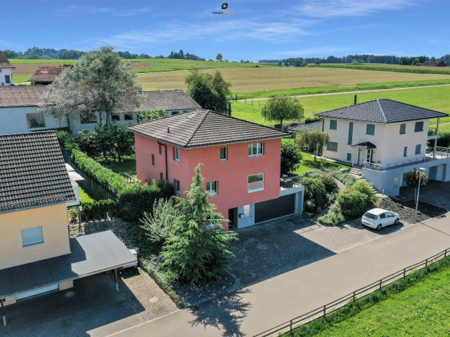 Timeless elegance: a family dream with a well kept garden turnaround | dreamo. Ch