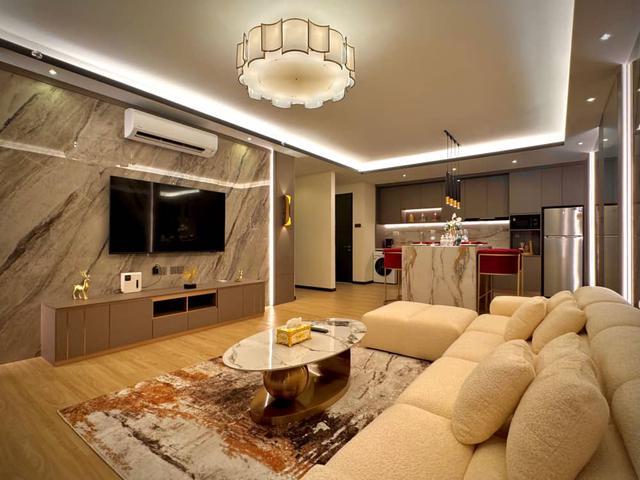Times Square 2 Freehold Airbnb Ready Foreigner Can Buy