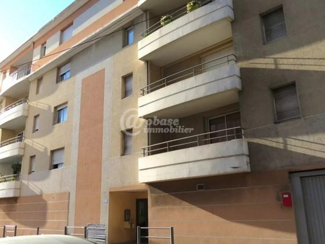 Timone T2 + balcon/terrasse