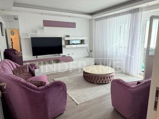 Timpuri noi 3 camere Metrou Premium