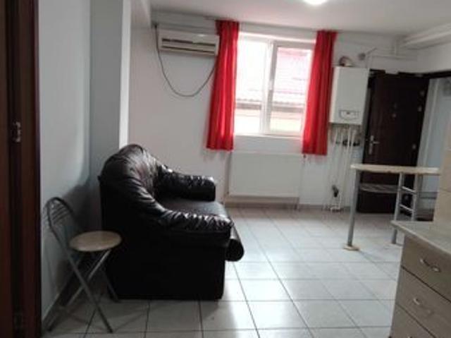 Timpuri Noi Square 3 Camere 55m2 mobilat an 2012 Proprietar