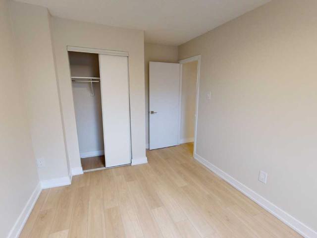 Tindale & Quigley 2 Bedroom Apartment for Rent at 25 Tindale Crt, Hamilton, ON L8K 6C8 Vincent
