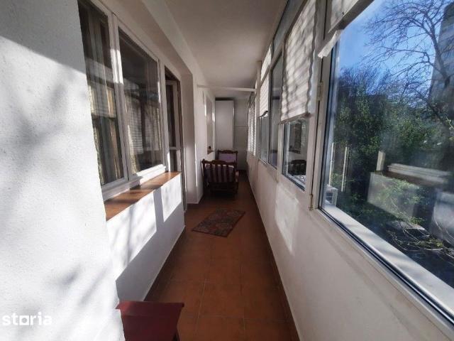 Tineretului, Bd. Cantemir, ap 2 cam 65mp, loc parcare