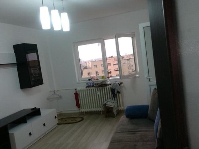Tineretului, Piscului