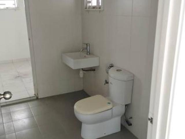 Tingkat Pauh Jaya Three Storey Terrace near to Mydin for sale