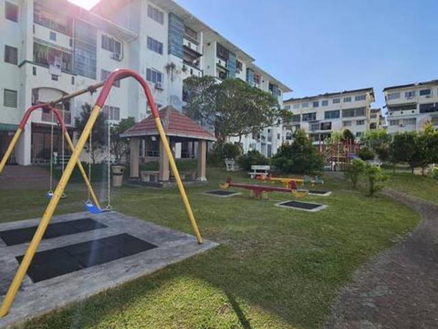 TINGKAT 1 Apartment D Tinggian Suasana Bandar Tun Hussein Onn