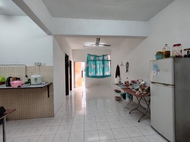 Tingkat 1 Facing Front Pusat Hentian Kajang Apartment Jalan Reko