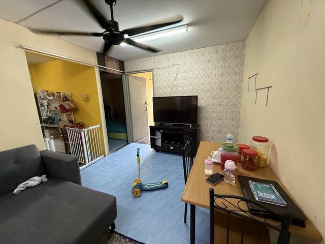 Tingkat 1 Flat Pandan Jaya Kuala Lumpur for Sale