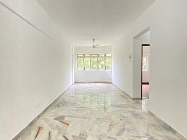 TINGKAT 1 FULL LOAN Apartment Vista Seri Putra Bandar Seri Putra