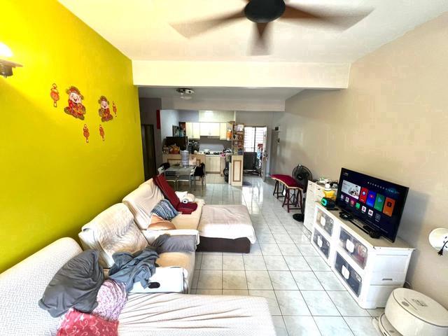 Tingkat 1 LIFT PARKING Pangsapuri Mutiara Subang Fully Reno 1K DP