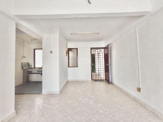 TINGKAT 1 NON BUMI UNIT Flat Setapak Indah Jaya