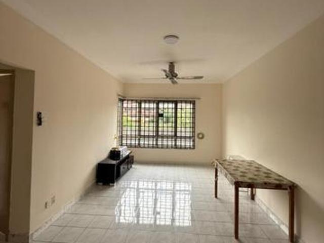 Tingkat 1 SD TIARA APARTMENT 3Room2Bath 1K DEPO Ansuran RM12KFULLOAN