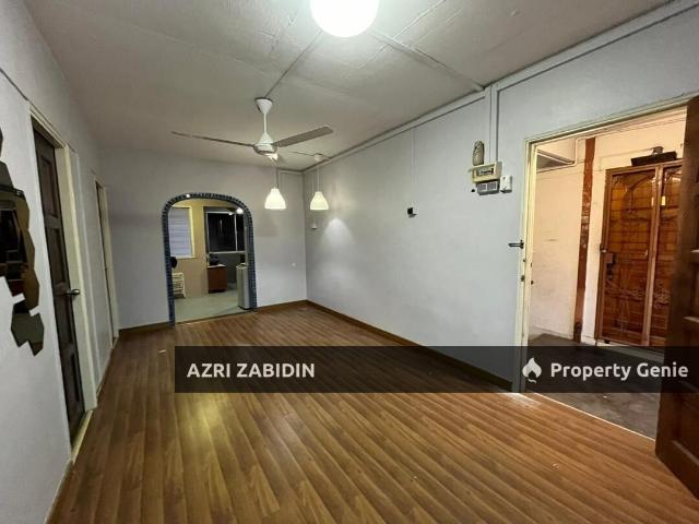 TINGKAT 1 Renovated Flat Taman Melati Setapak KL Near LRT Gombak FOR SALE