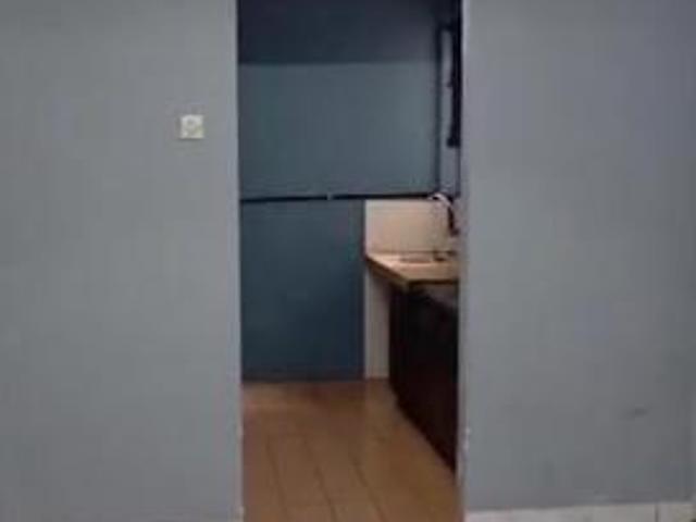 Tingkat 2 100 Loan Apartment Lotus Taman Puchong Prima Puchong