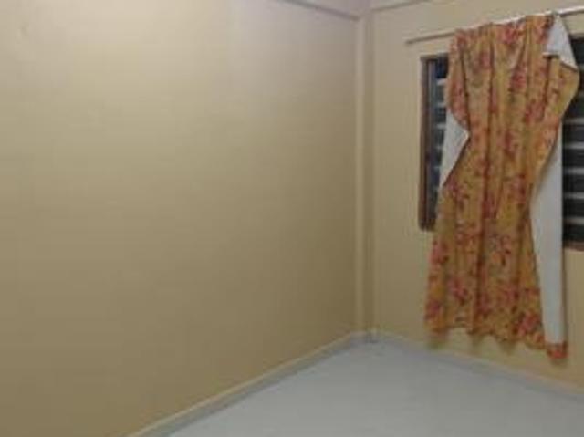 Tingkat 2 100 Loan Seri Perindu Apartment Alam Damai Cheras