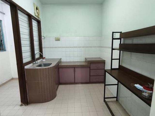 Tingkat 2 DKiara Apartment Taman Wawasan Puchong Freehold unit