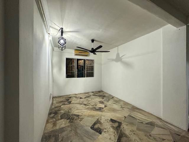 Tingkat 2Flat PKNS Seksyen 7Shah AlamSelangor