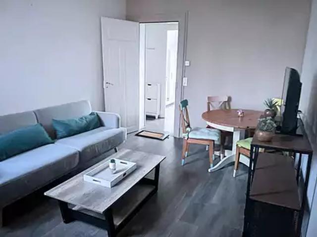 Tinqueux 51430 Location appartement 2 pièces t2 au dernier étage