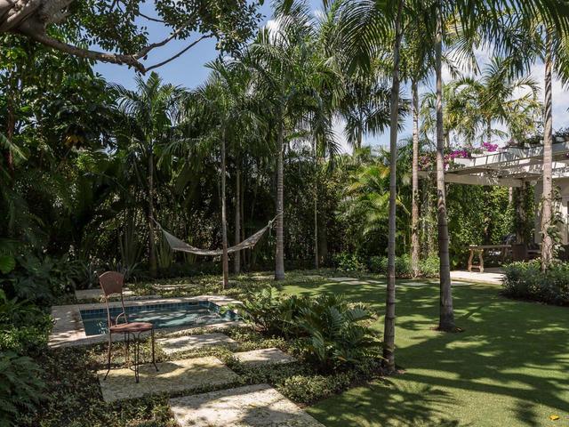 tioman room house for sale