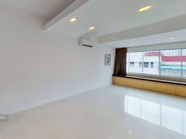 Tiong Bahru Estate D3, Apartment