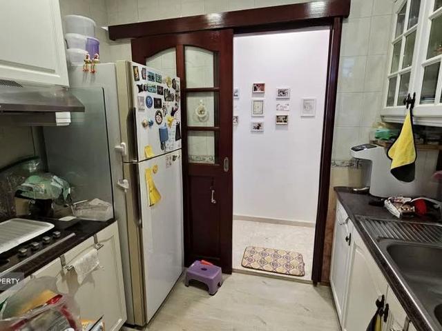 Tiong Bahru Road D3, Apartment
