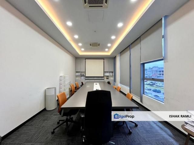 Tiong Nam Industrial Park, Seksyen 15, Shah Alam Three Storey Semi D Factorey For Sale