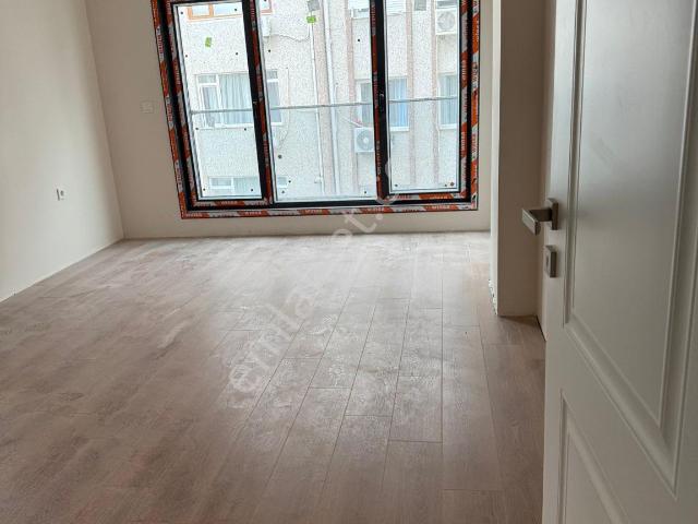 Tiamo’dan Sıfır 2+1 75 4 Kat Kombili Kapalı Otoparklı