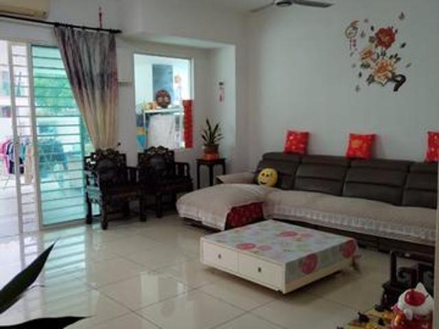 Tiara East 2sty 24x70 Freehold RENOVATED FULLY EXTENDED FULL LOAN