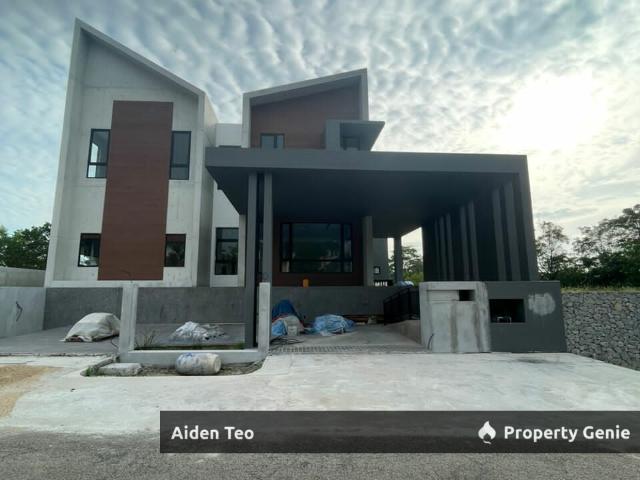 Tiara Golf Resort For Sale Ayer Keroh For Sale