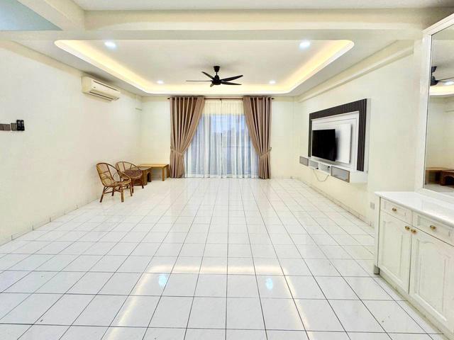 Tiara Kelana Condominium