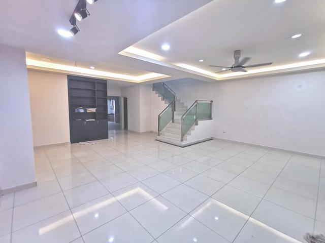 tiara putra sungai buloh 2 storey freehold